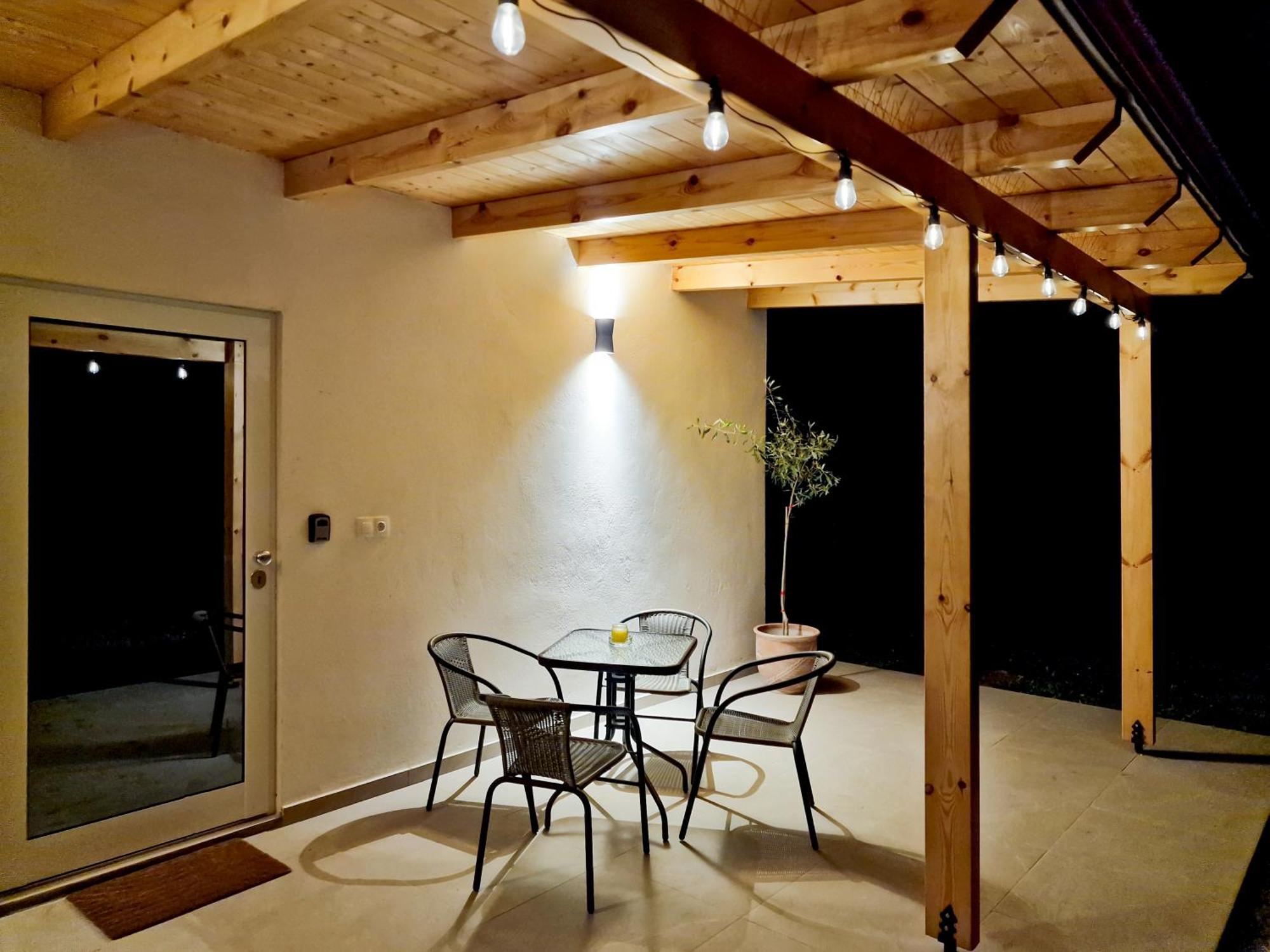 Cozy Owl'S Studio Home Pírgosz Kültér fotó